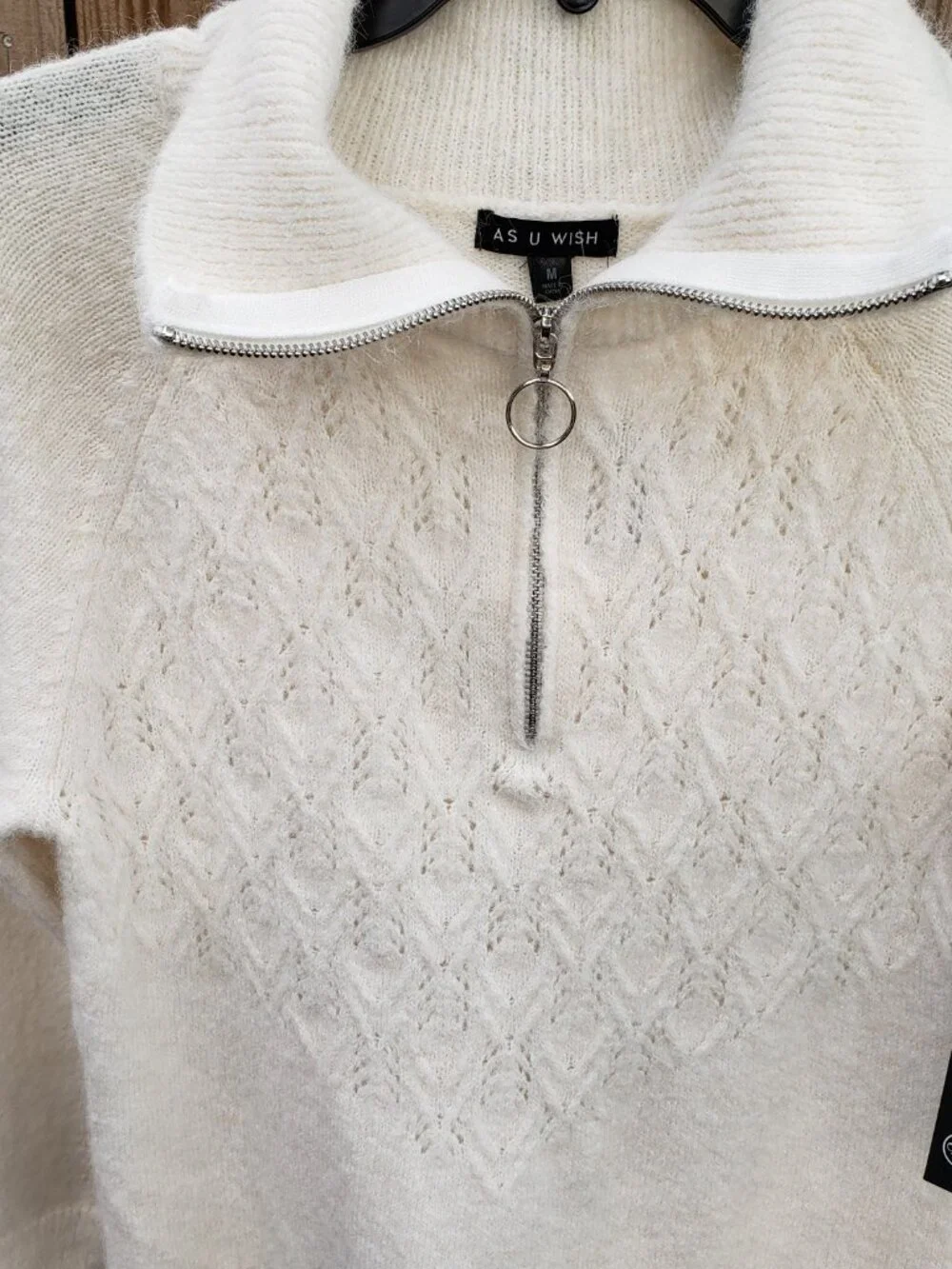BNWT As U Wish Ivory Cream/White Sweater soft cozy (M) - Picture 3 of 7